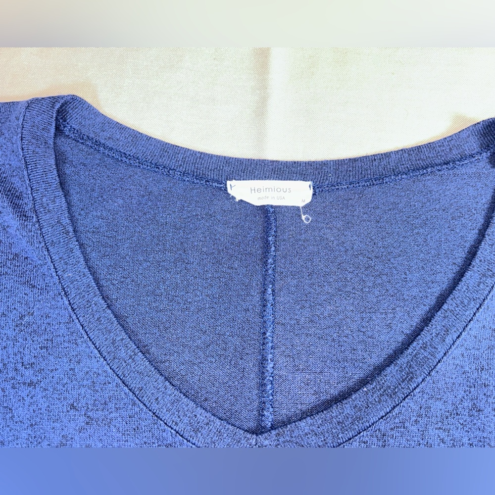 Women's Blue relaxed flattering tapered to waist V-Neck Sweater